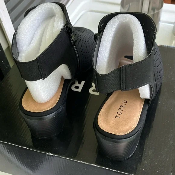 Torrid Black Heels with Peep-Toe Design - Picture 2 of 6